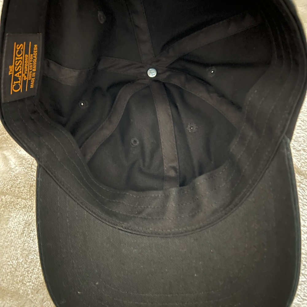 Make Waves Hat - Picture 3 of 3